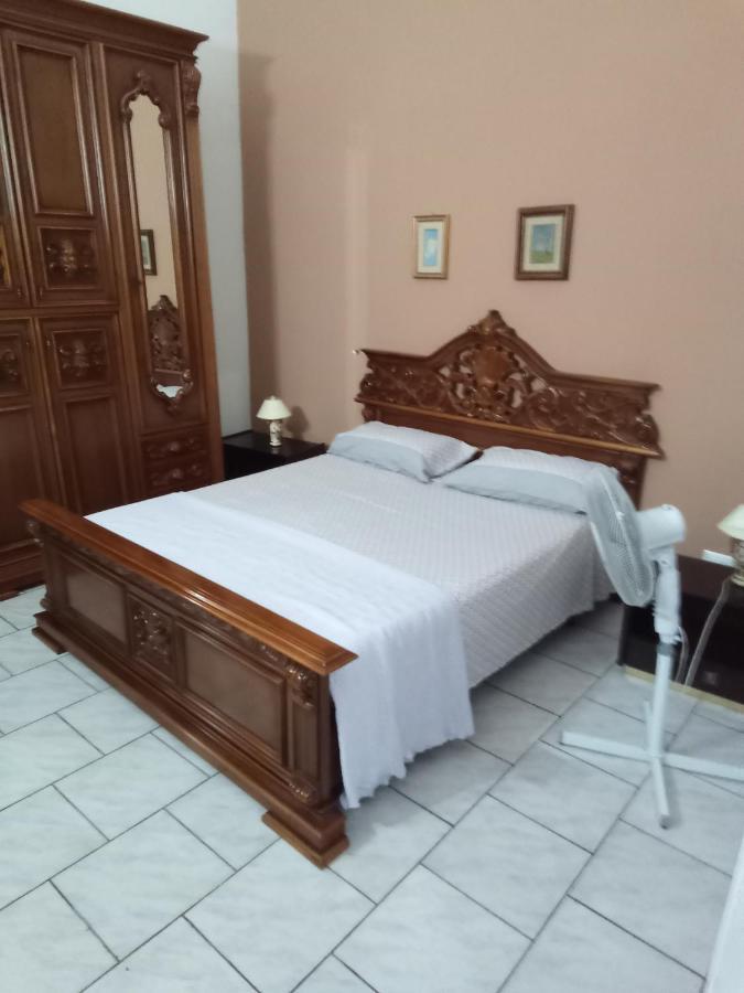 Gisira Appartment Catania Luaran gambar